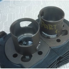 CYLINDERS WITH NEW PISTON PACK - TYPE 350/360,361 + 354  -  (AFTER PROFI GRIDING AND PAINTING) -- GRIDING NR. 5 - ONE PARTITION REPAIRED